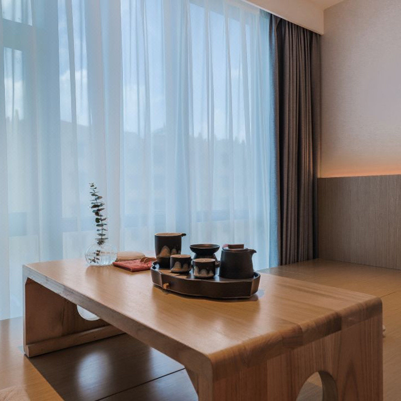 Niestandardowa struktura wewnętrzna Meble King Size Stolik do sypialni dla hotelu trzygwiazdkowego