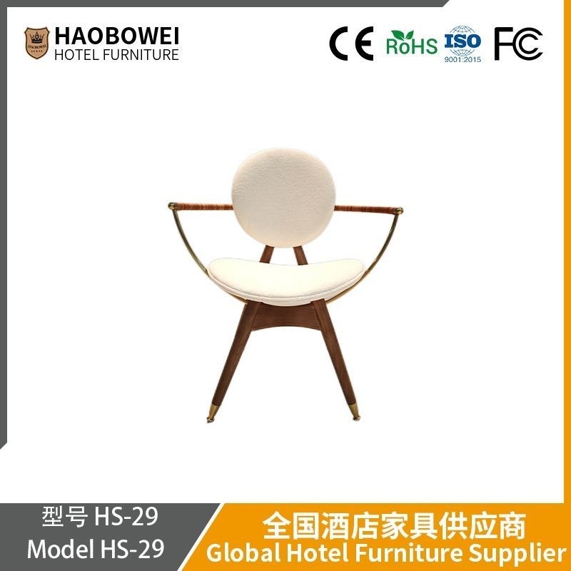 كرسي طعام Haobowei Nordic Solid Wood, Light Luxury Modern Minimalist Original Wood Designer Chair, Home Use Leisure Recliner Chair, Mules Wood كرسي طعام من الخشب القابل للاستخدام المنزلي